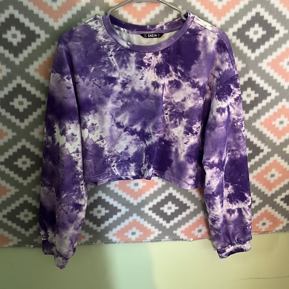 Shein, size L, purple and white
